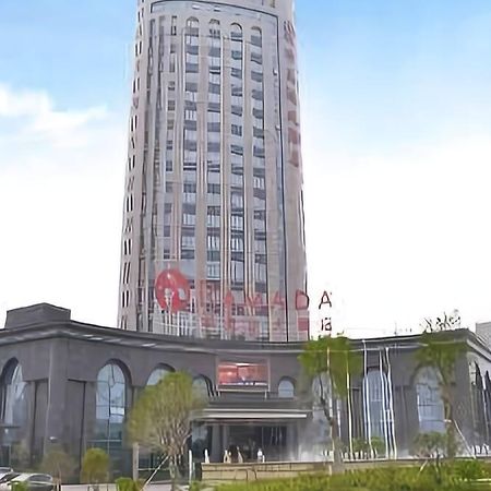 Hotel Ramada Yangzhou Baoying Esterno foto