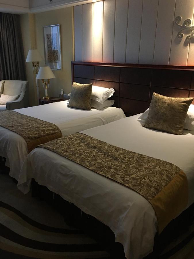 Hotel Ramada Yangzhou Baoying Esterno foto