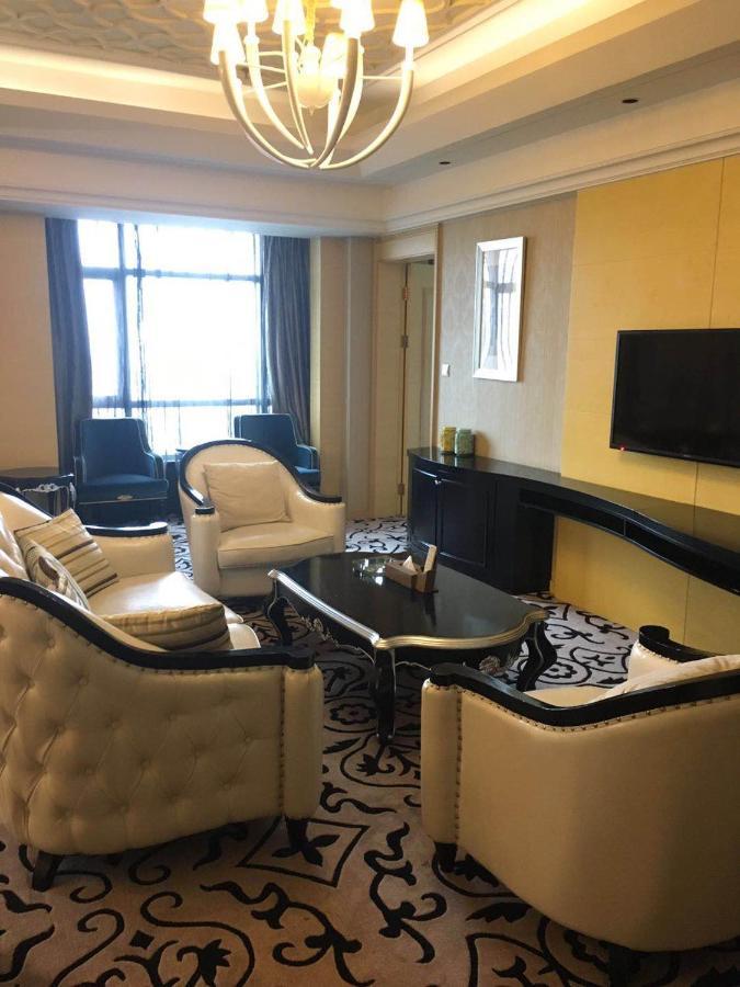 Hotel Ramada Yangzhou Baoying Esterno foto